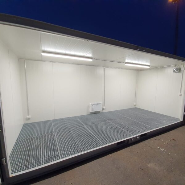 20’ insulated hazardous waste containers, side opening